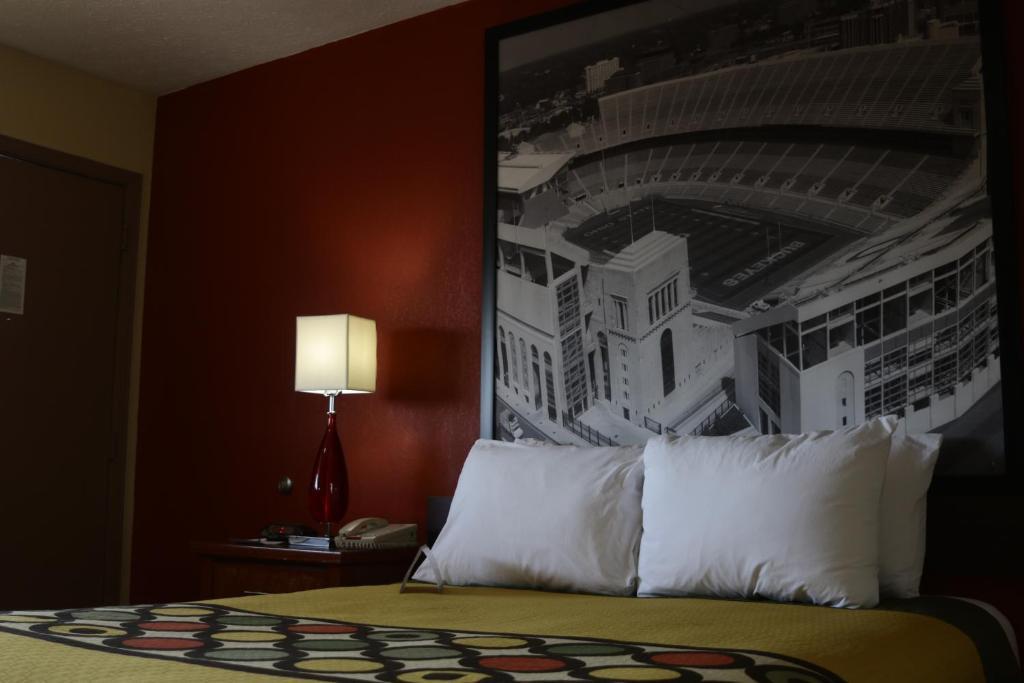 Quality Inn Columbus-East Bagian luar foto