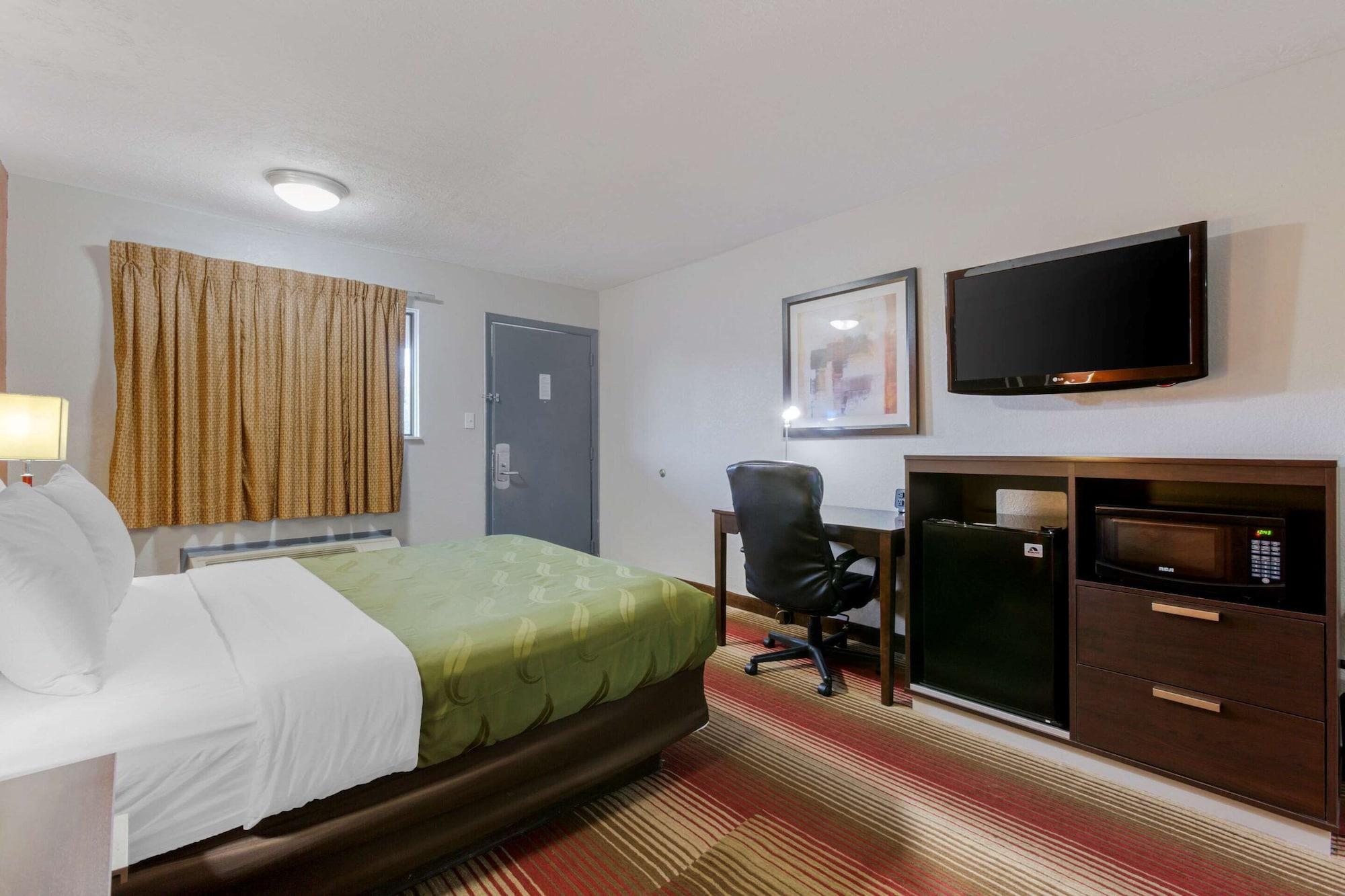 Quality Inn Columbus-East Bagian luar foto
