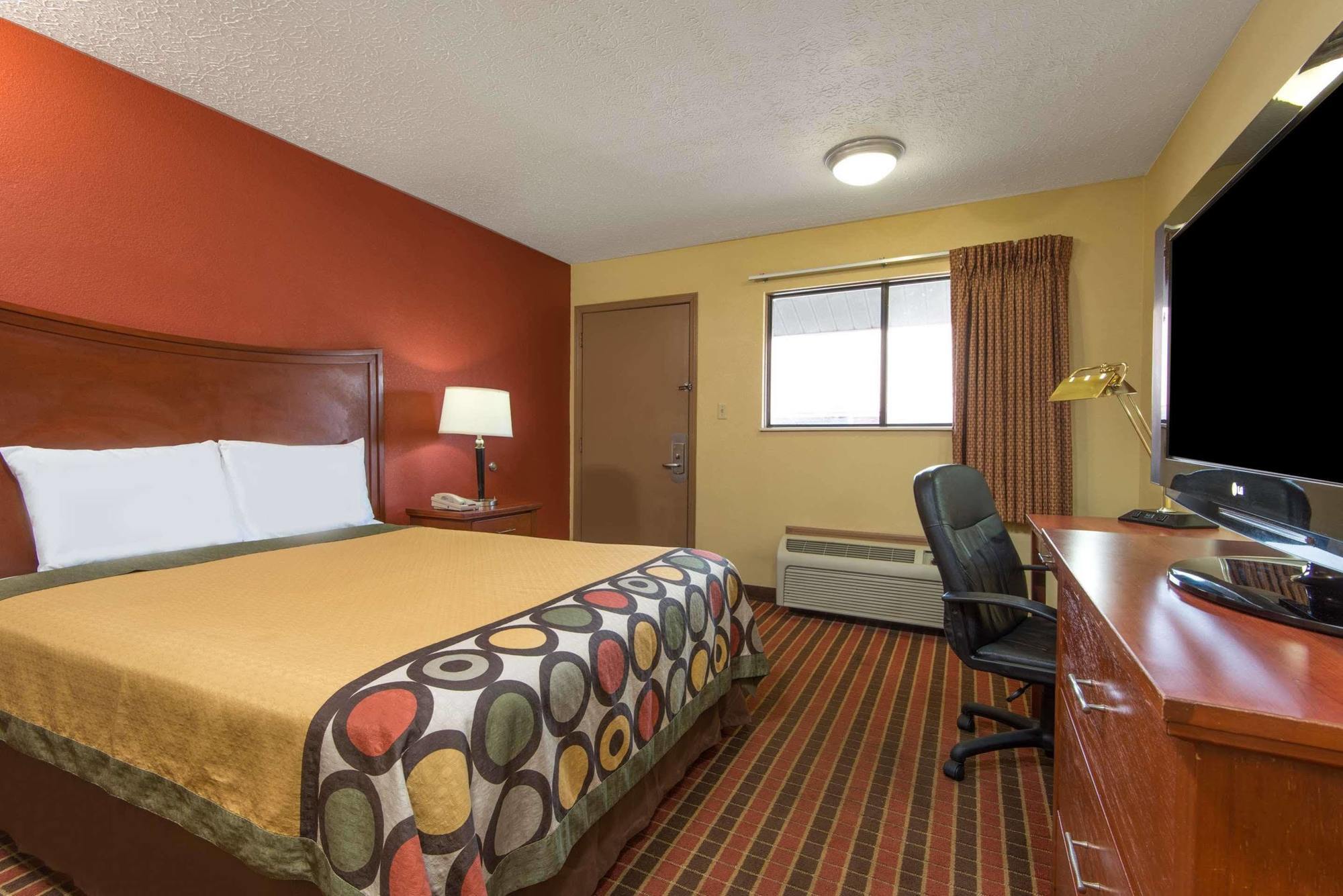 Quality Inn Columbus-East Bagian luar foto